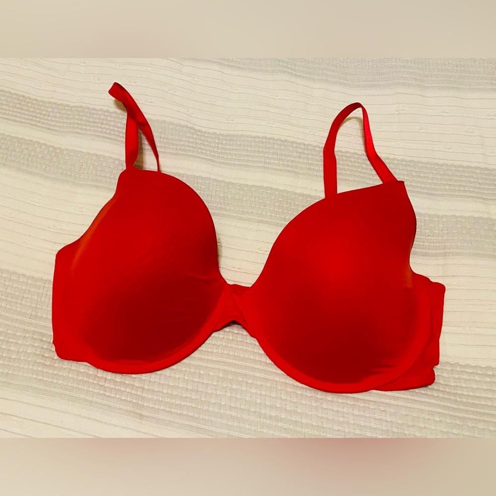 EUC Victoria’s Secret Bra